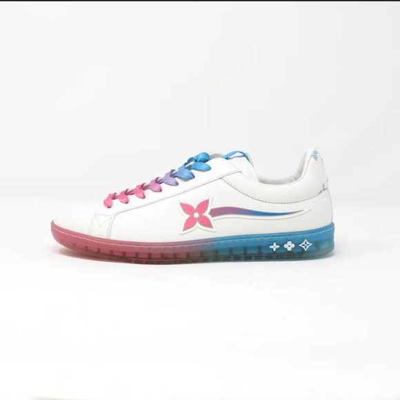Louis Vuitton Luxembourg Samothrace Sneaker - Picture 1 of 7